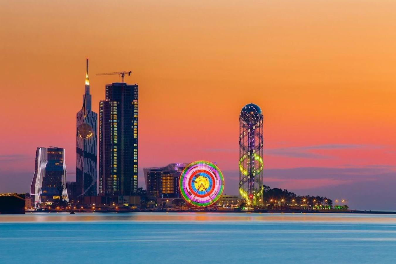 Apartment In Batumi For Dar Tower Exterior foto